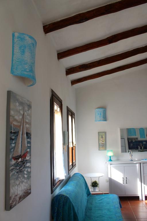 Apartamento La Marmorata Vacation House Santa Teresa Gallura Habitación foto