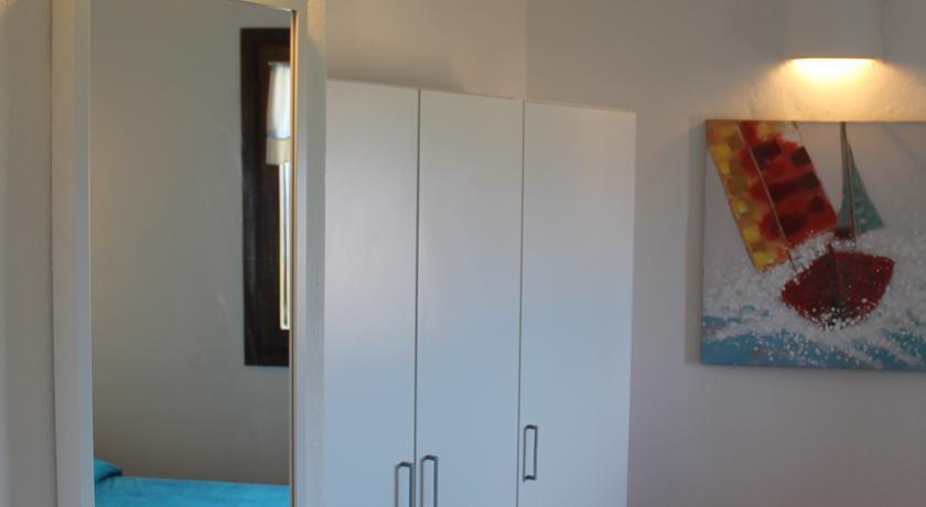 Apartamento La Marmorata Vacation House Santa Teresa Gallura Habitación foto