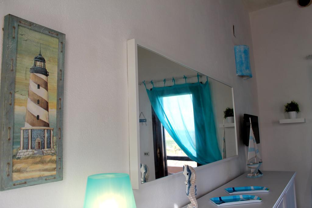 Apartamento La Marmorata Vacation House Santa Teresa Gallura Habitación foto
